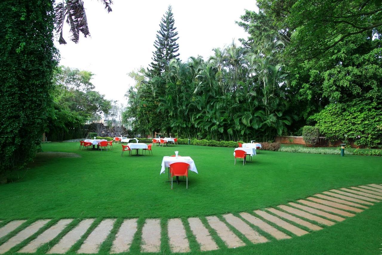 Royal Inn Mysore Exterior foto